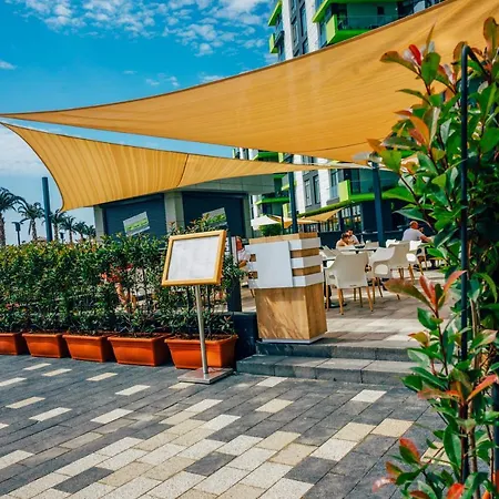 شقة Sunshine Place Pool & Mamaia Nord