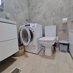 Sunshine Place Pool & Mamaia Nord Apartment Navodari