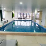 Sunshine Place Pool & Mamaia Nord Navodari