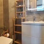Sunshine Place Pool & Mamaia Nord