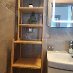 Sunshine Place Pool & Mamaia Nord Apartment