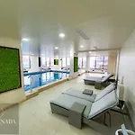 Sunshine Place Pool & Mamaia Nord 3* Navodari