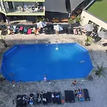 Sunshine Place Pool & Mamaia Nord Navodari