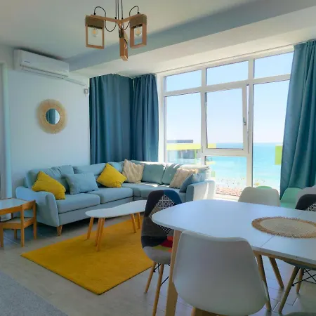 Apartament Sunshine Place Pool & Mamaia Nord