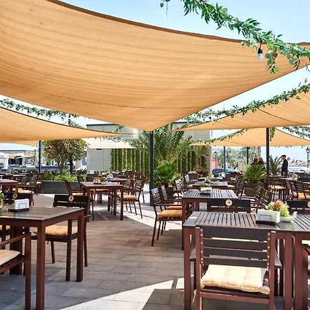 Apartament Sunshine Place Pool & Mamaia Nord Năvodari