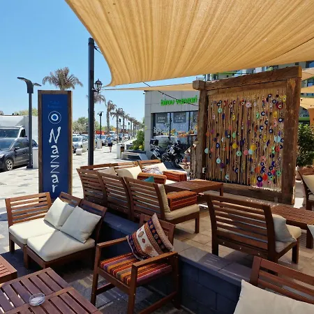 Sunshine Place Pool & Mamaia Nord 3* Năvodari