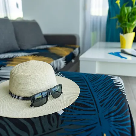 Sunshine Place Pool & Mamaia Nord