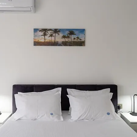 Sunshine Place Pool & Mamaia Nord