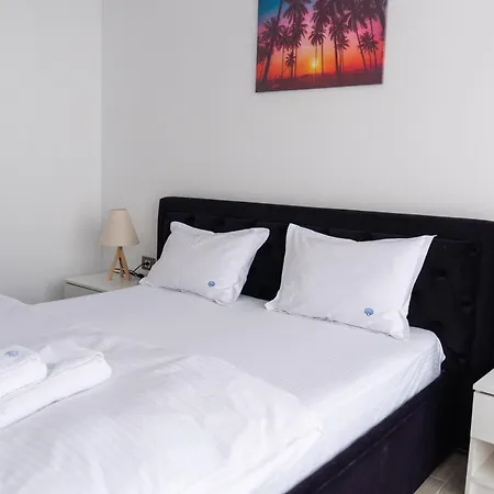 Apartment Sunshine Place Pool & Mamaia Nord *