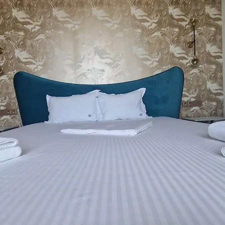 Sunshine Place Pool & Mamaia Nord * Navodari