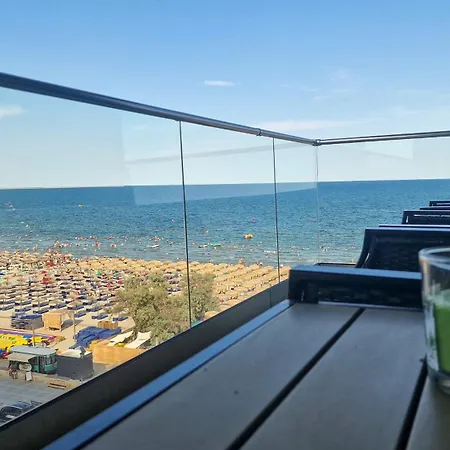 Apartment Sunshine Place Pool & Mamaia Nord *
