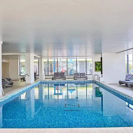 شقة Sunshine Place Pool & Mamaia Nord