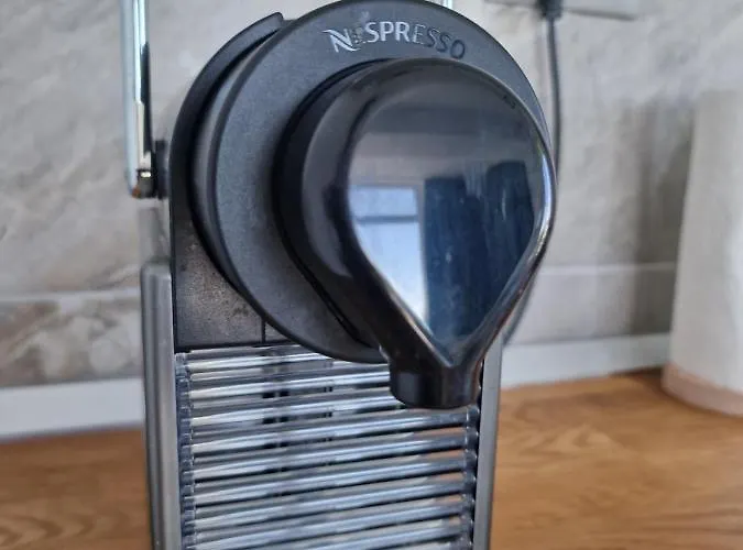 Sunshine Place Pool & Mamaia Nord Apartman 3*