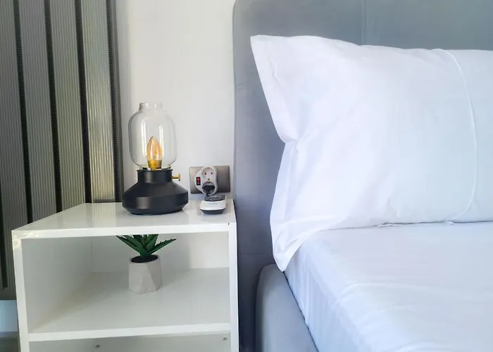 Sunshine Place Pool & Mamaia Nord Apartman Năvodari