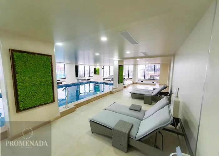 Sunshine Place Pool & Mamaia Nord 3* Năvodari