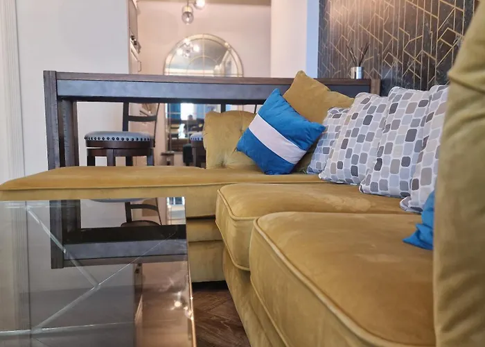 Sunshine Place Pool & Mamaia Nord Apartman Năvodari