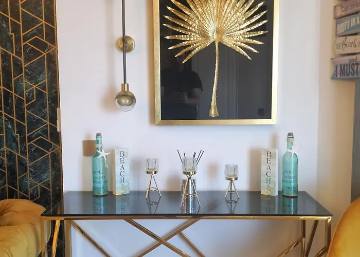 Sunshine Place Pool & Mamaia Nord Năvodari